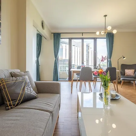 Sunrise 1bdrm View Ndk Congress Centre Apartament *