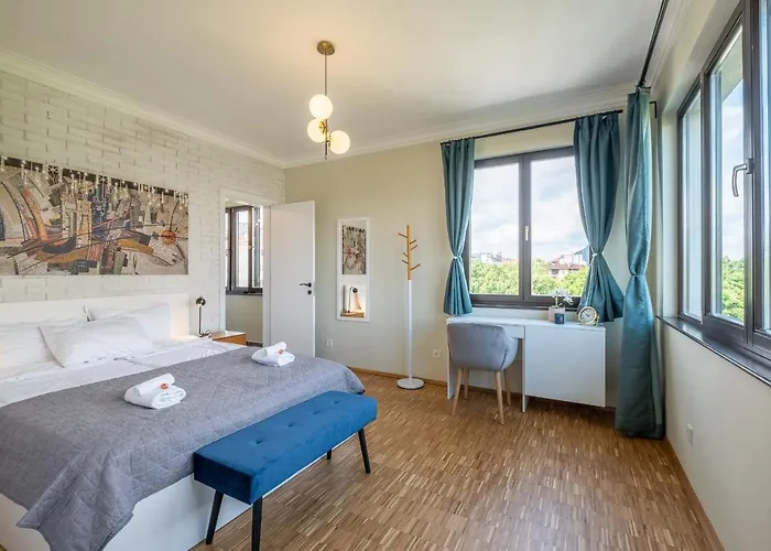 Sunrise 1bdrm View Ndk Congress Centre Lejlighed Sofia