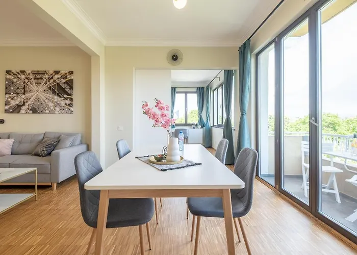 アパート Sunrise 1bdrm View Ndk Congress Centre *