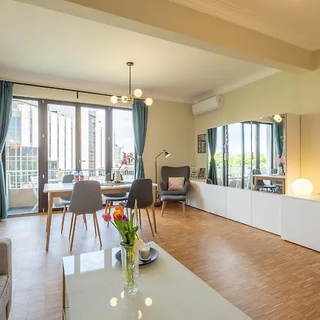 Sunrise 1bdrm View Ndk Congress Centre